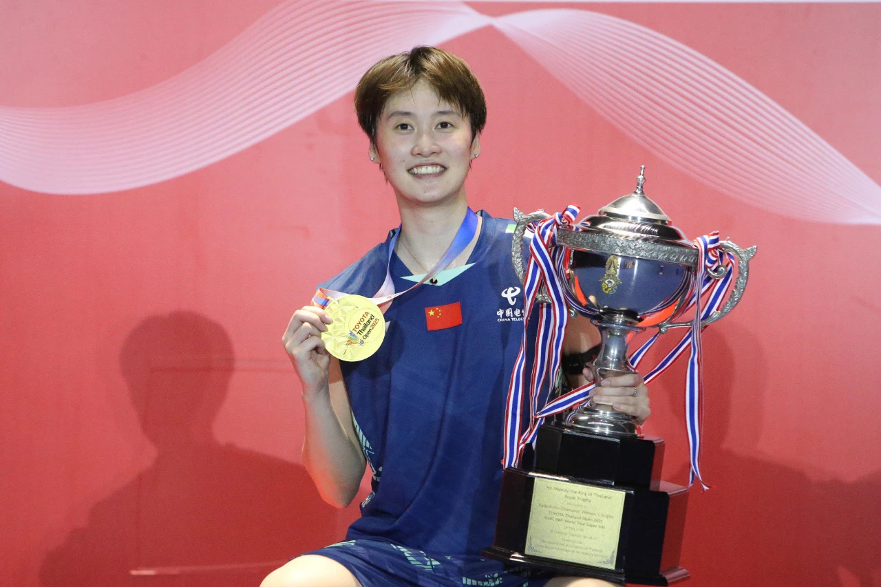 中国队横扫马来西亚队，陈雨菲带队取胜