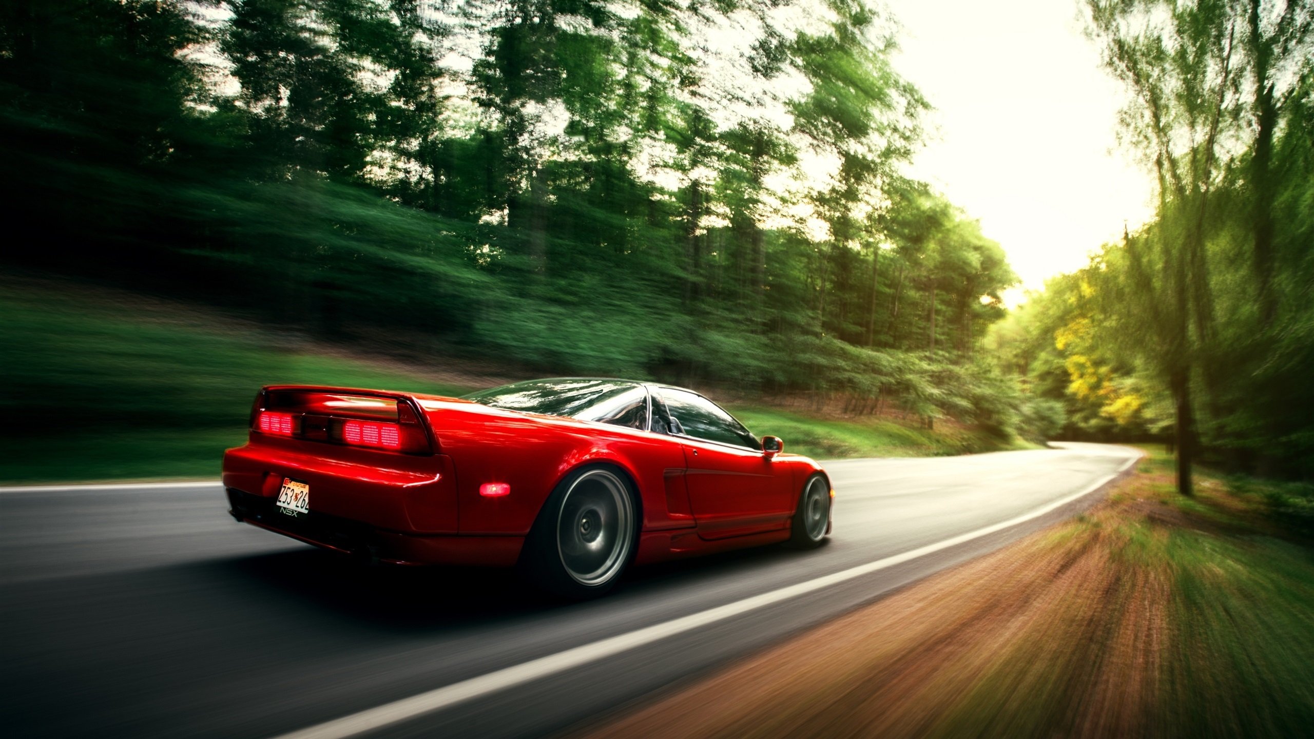 那座球场今晚只认识德里赫特，德里赫特，唯一在风暴中屹立的名字