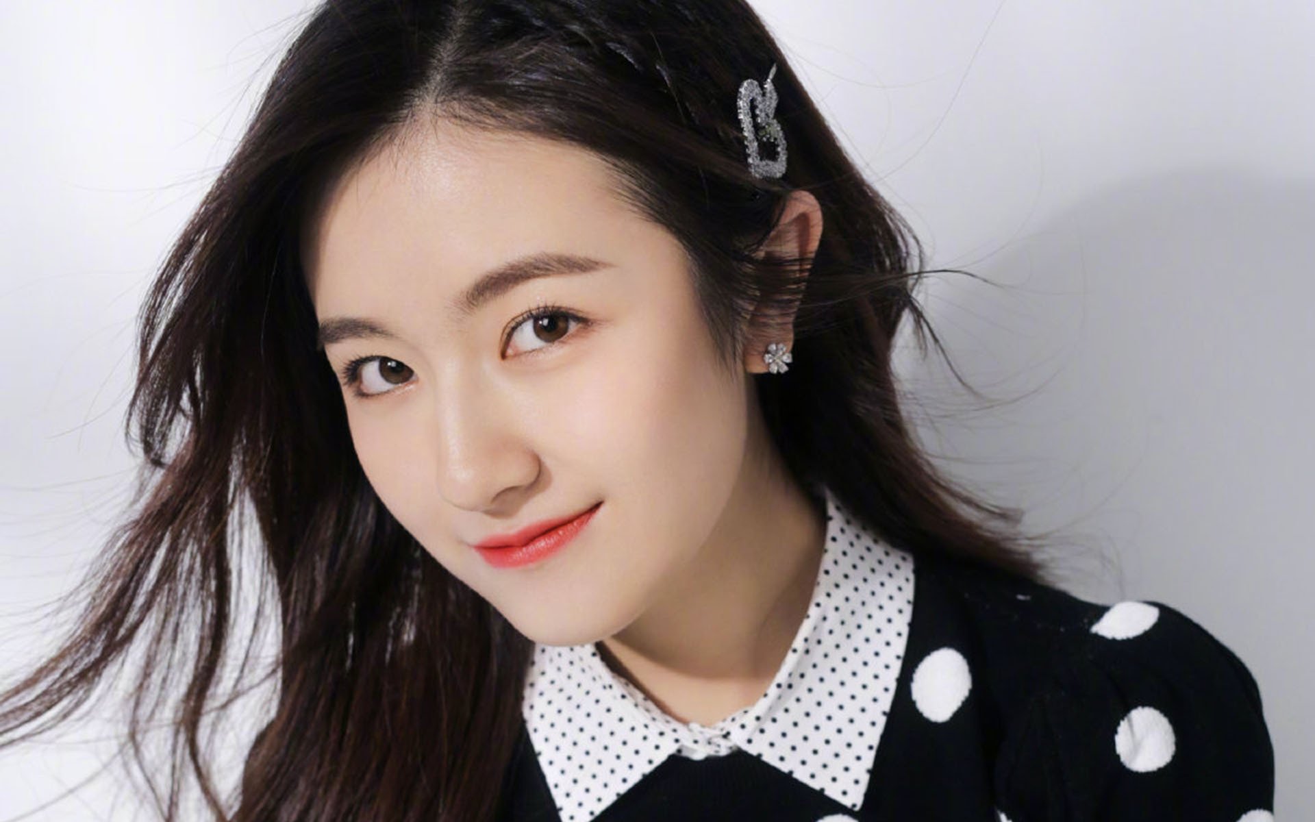 西甲奇局，贝蒂斯用铁壁防守锁死银河战舰，斯通斯如利刃刺穿典礼中场